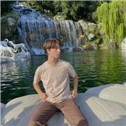 Insegnante di 18 anni di inglese a Lanciano, dintorni ed online. Aiuto per compiti verifiche e certificazioni, per tutte le età.